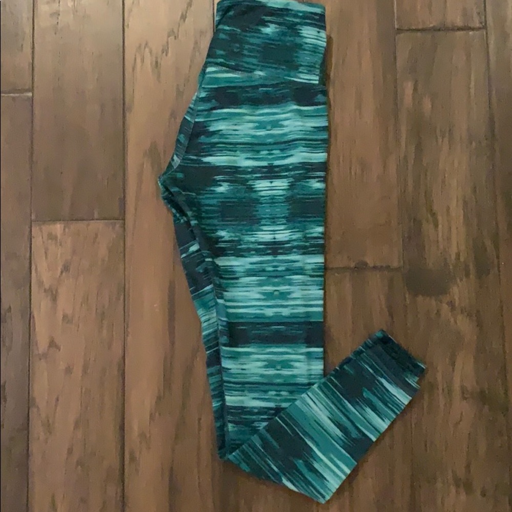 Old navy compression leggings